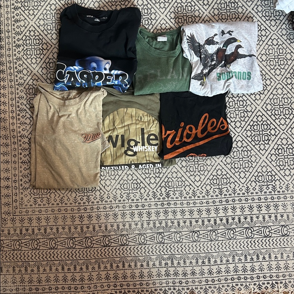 Graphic T-Shirt Bundle - 6 shirts